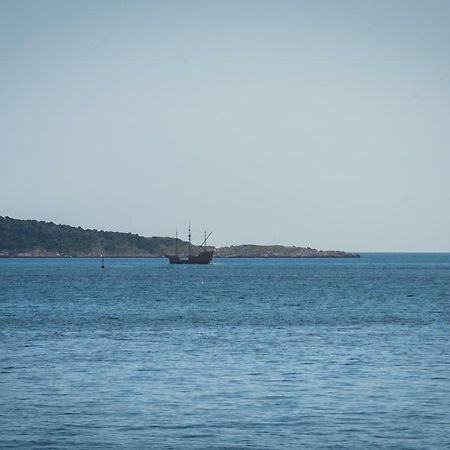 Poseydon Beach Bungalow ムリニ エクステリア 写真