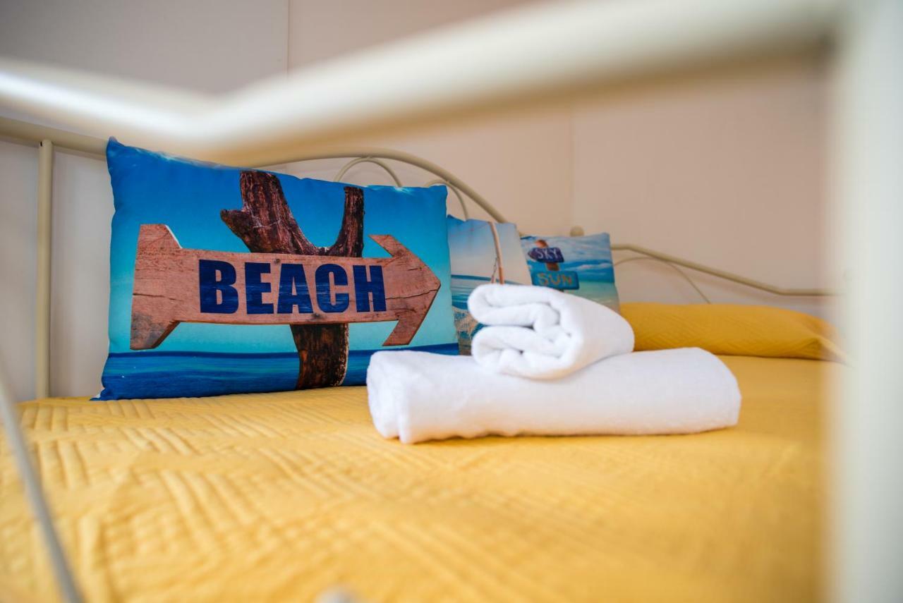 Poseydon Beach Bungalow ムリニ エクステリア 写真